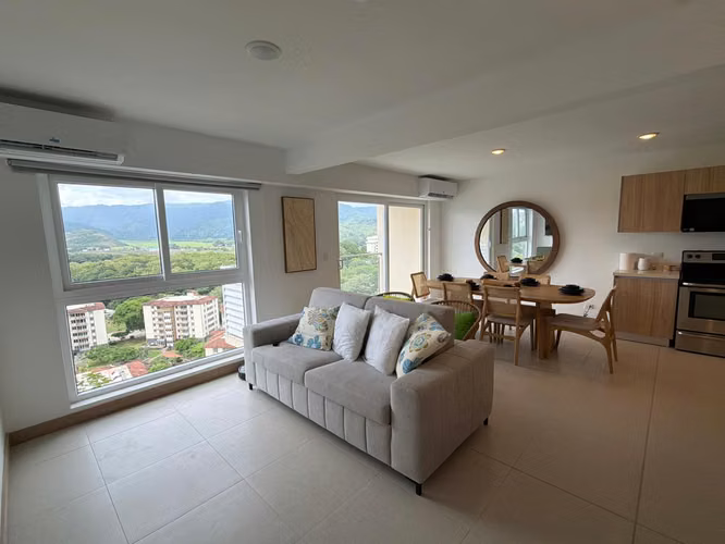 Renta de Condo Vista Montaña en Live Jacó en Playa Jacó