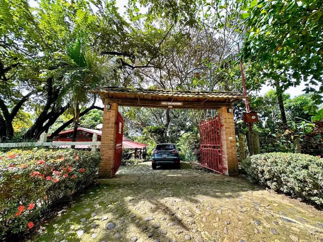 Venta | Casa con piscina y frutales | Guacalillo Puntarenas . (FAU) - Imagen 4