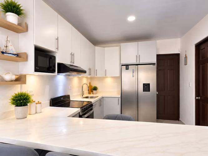 SE ALQUILA APARTAMENTO NUEVO. VILLAREAL, TAMARINDO, GUANACASTE - Imagen 4