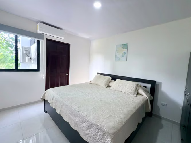 SE ALQUILA APARTAMENTO NUEVO. VILLAREAL, TAMARINDO, GUANACASTE