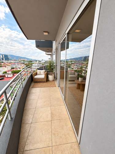 Apto de Lujo Piso 12 con Línea Blanca | 2 Habs + 2 Baños | Torres de Paseo Colón, La Sabana San José - Imagen 9