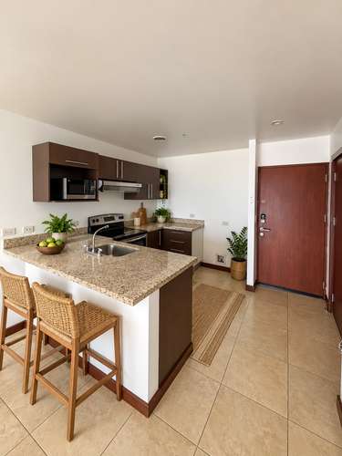Apto de Lujo Piso 12 con Línea Blanca | 2 Habs + 2 Baños | Torres de Paseo Colón, La Sabana San José - Imagen 10