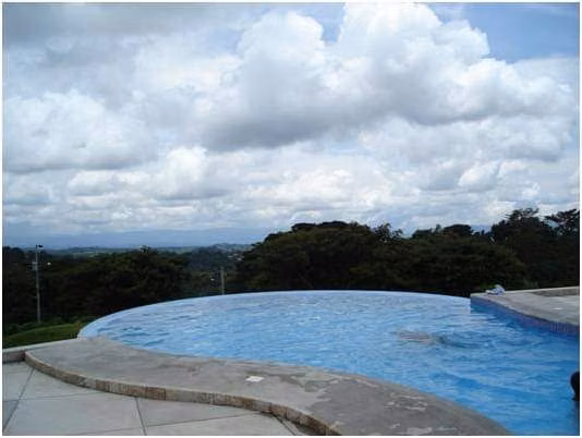 VENTA DE CASA EXCLUSIVA EN CONDOMINIO EN GRECIA, ALAJUELA#6013 - Imagen 12