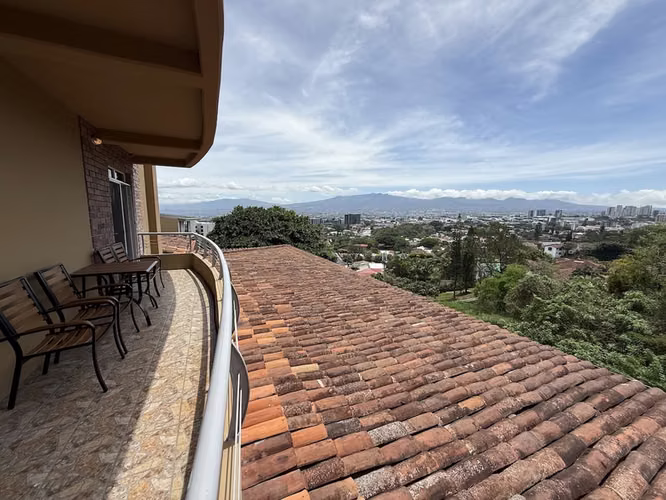 Exclusivo Smart Condo con Espectacular Vista Panorámica en Valle Arriba, Escazú ID26596