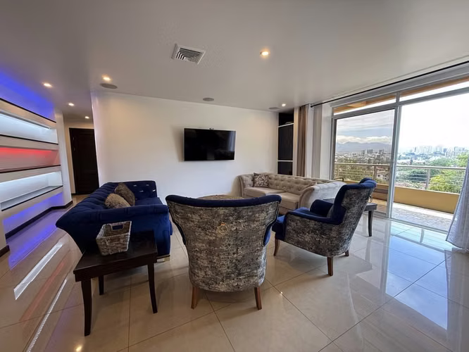 Exclusivo Smart Condo con Espectacular Vista Panorámica en Valle Arriba, Escazú ID26596