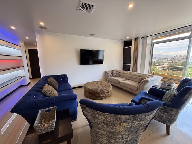 Exclusivo Smart Condo con Espectacular Vista Panorámica en Valle Arriba, Escazú ID26596