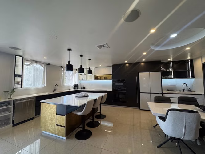 Exclusivo Smart Condo con Espectacular Vista Panorámica en Valle Arriba, Escazú ID26596