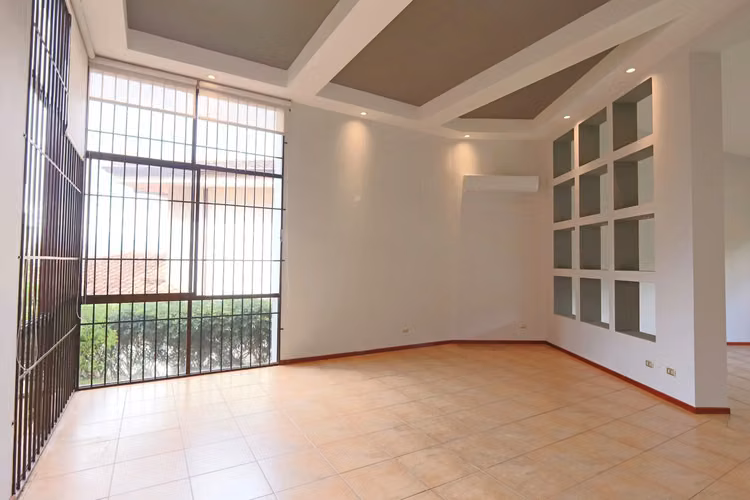 En alquiler – Residencia de lujo en Alto de Las Palomas, Escazú - Imagen 13