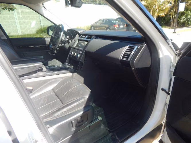 LAND ROVER DISCOVERY SE TDV6 TURBO DIESEL 2019
