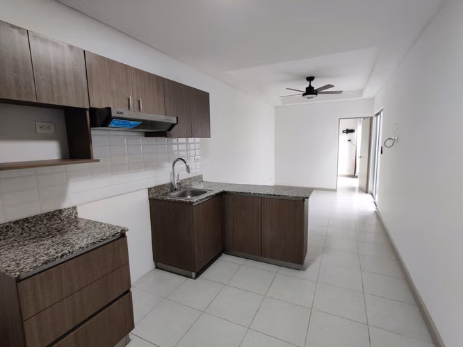 Casa en Alquiler en Condominio Akari en Alajuela (Ciruelas/Coyol)
