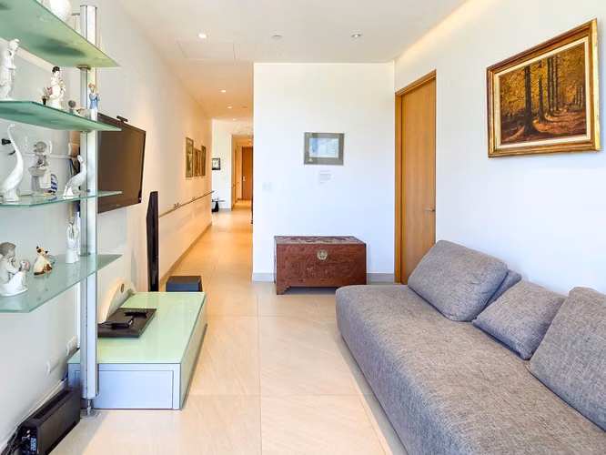 VENTA DE APARTAMENTO EN AVENIDA ESCAZÚ 402 CON TERRAZA - Imagen 8