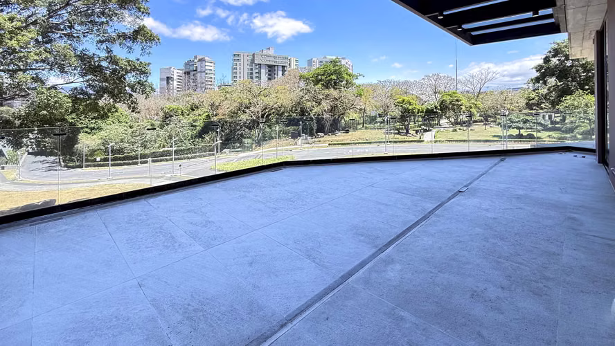 VENTA DE APARTAMENTO EN AVENIDA ESCAZÚ 402 CON TERRAZA - Imagen 9