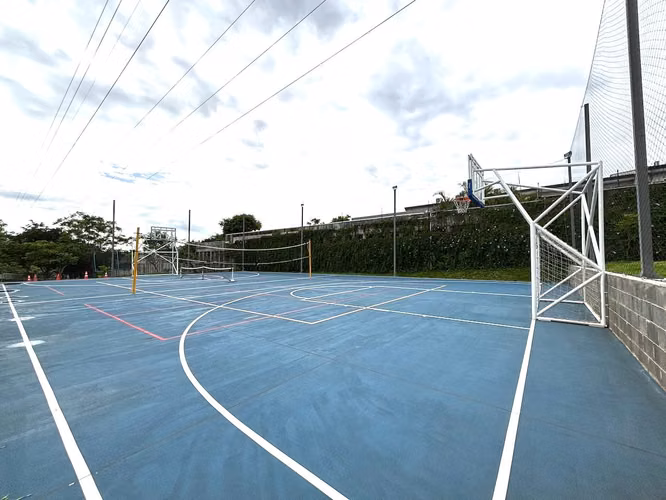 ALQUILER DE CASA EN GUACHIPELIN 3-10 CON LINEA BLANCA