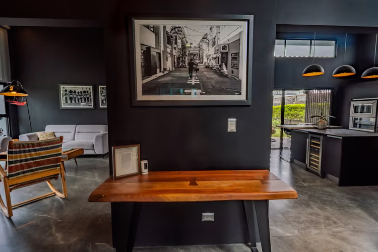 Casa Contemporánea de Una Planta en Venta en Hacienda Los Reyes, Condominio Madero Negro - Imagen 5