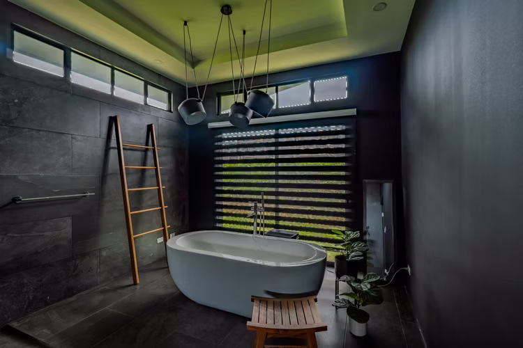 Casa Contemporánea de Una Planta en Venta en Hacienda Los Reyes, Condominio Madero Negro - Imagen 9