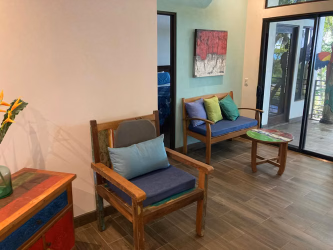 Venta de Casa frente al mar en Playa Palo Seco de Parrita - Imagen 10