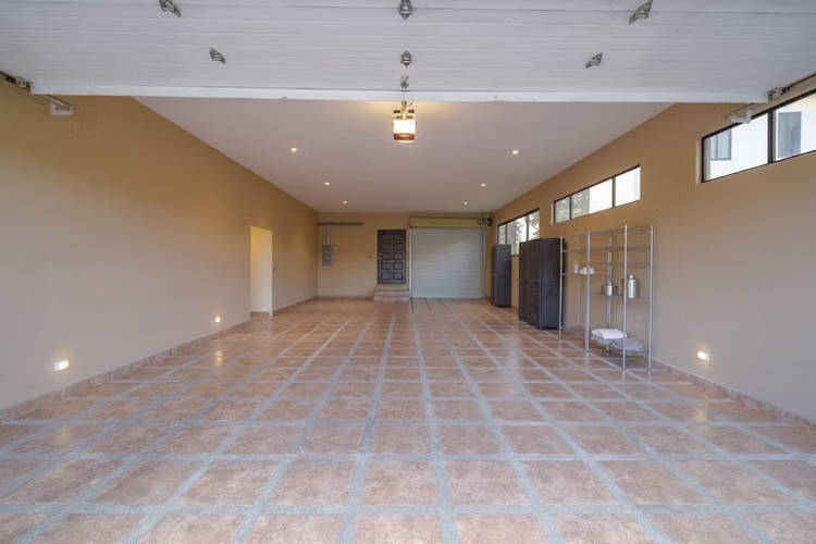 Casa de Lujo en Venta en Hacienda Los Reyes