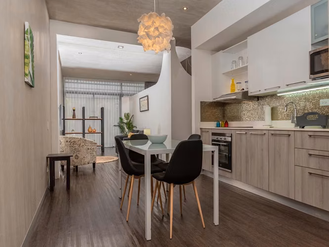 ALQUILER DE APARTAMENTO EN CONDO AMUEBLADO, SANTA ANA - Imagen 8