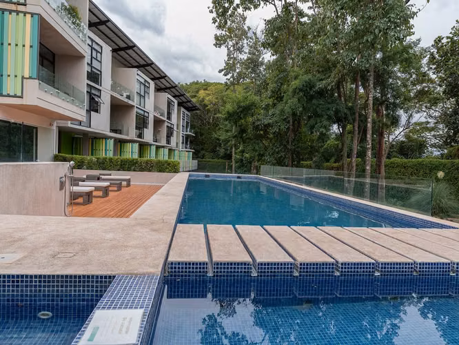 ALQUILER DE APARTAMENTO EN CONDO AMUEBLADO, SANTA ANA