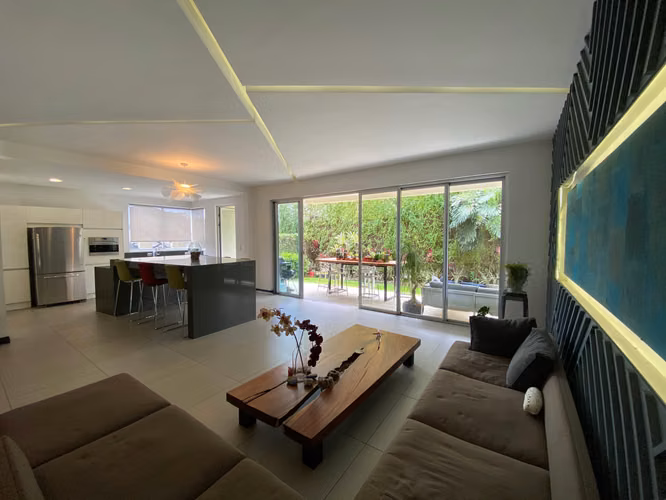 VENTA DE APARTAMENTO EN PIEDADES CON JARDIN