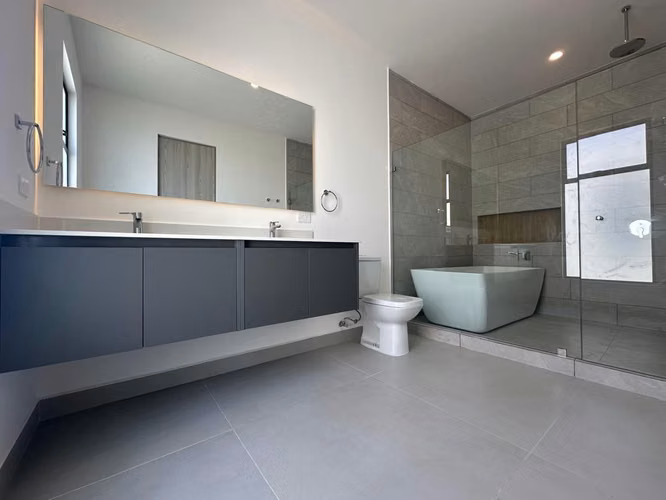 VENTA DE CASA EN EL CONDOMINIO LATITUD LINDORA PARA ESTRENAR