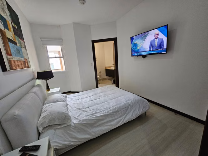 Por Plaza Real Cariari y Z. francas, full amueblado, muy lindo-fino, 2 hab, A/C, 2 baños, amenidad. - Imagen 9