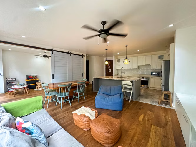 VENTA DE ESPECTACULAR APARTAMENTO REMODELADO EN DISTRITO 4
