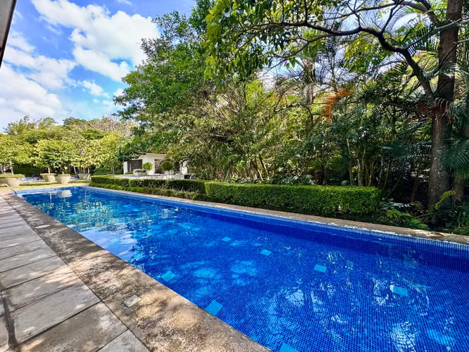 VENTA DE ESPECTACULAR APARTAMENTO REMODELADO EN DISTRITO 4