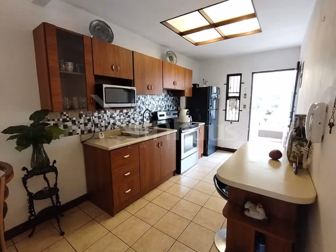 id # 42565 Se vende casa de una planta en Concepción de Tres Ríos