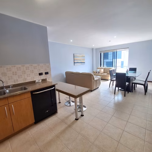 Alquiler apartamento amoblado y servicios Trejos Montealegre - Escazú RH