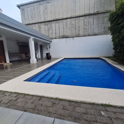 Alquiler apartamento amoblado y servicios Trejos Montealegre - Escazú RH