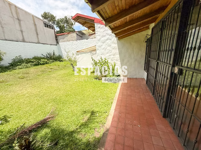 VENTA DE CASA EN LA URUCA