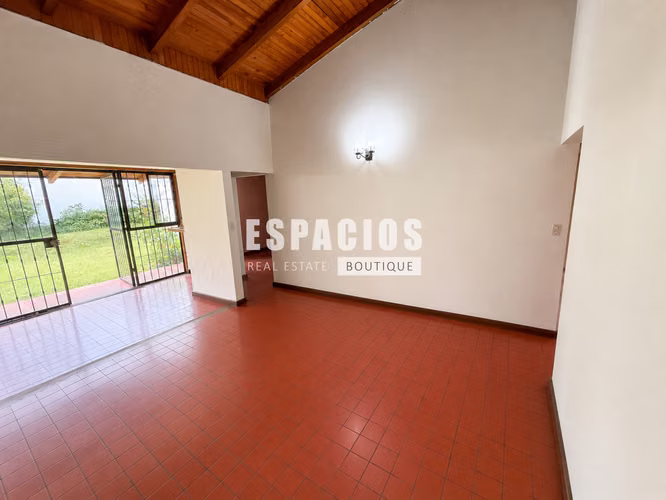 VENTA DE CASA EN LA URUCA