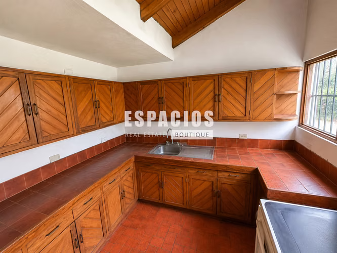 VENTA DE CASA EN LA URUCA