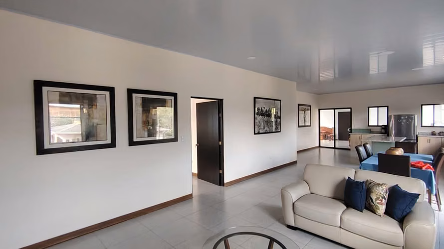 Alquiler Habitación en Condominio en Grecia - Alajuela