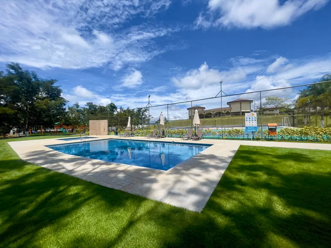 Alquiler Habitación en Condominio en Grecia - Alajuela