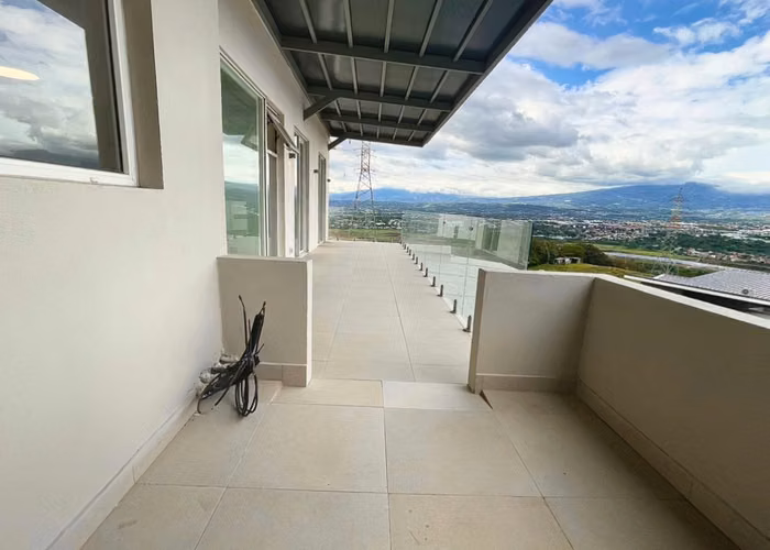 Venta de apartamento en Condominio Escazú - Imagen 2