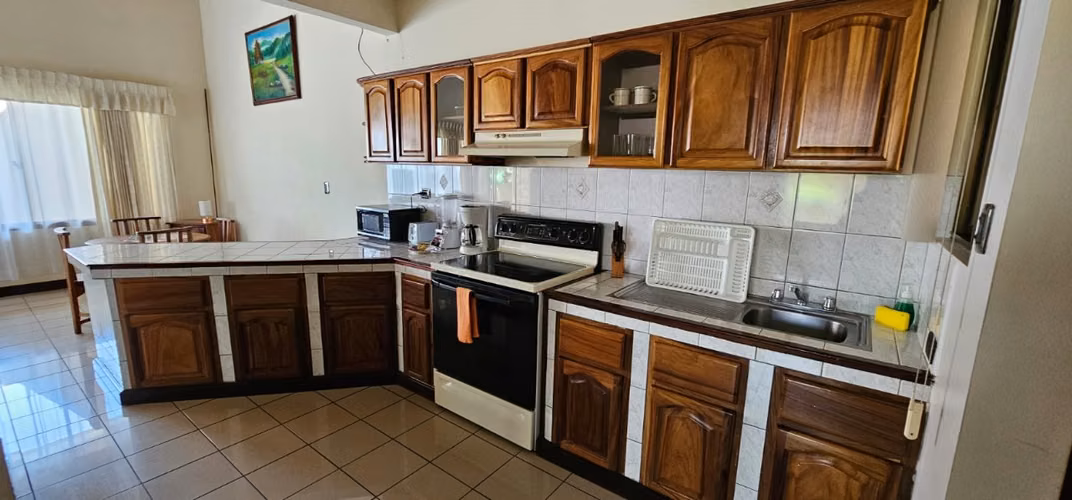 INVERSIONISTAS!! VENTA DE CONDOMINIOS CON BUENA RENTABILIDAD EN ASUNCION DE BELEN, HEREDIA