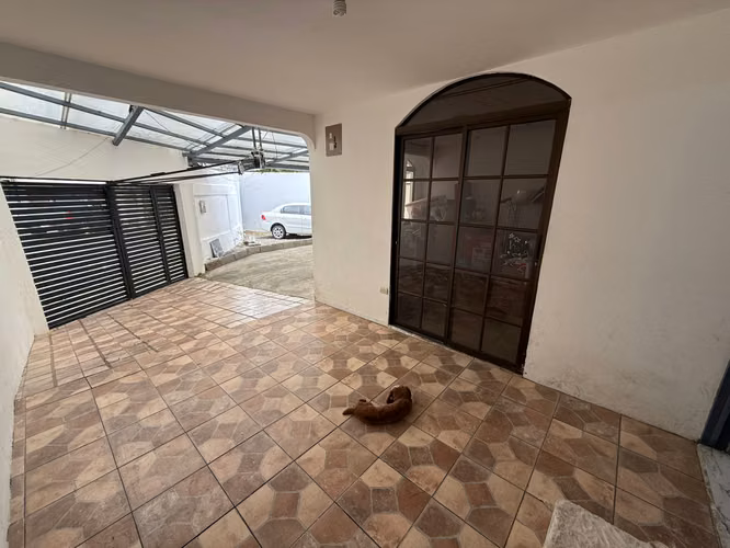 Venta casa + apartamento en San Antonio de Desamparados