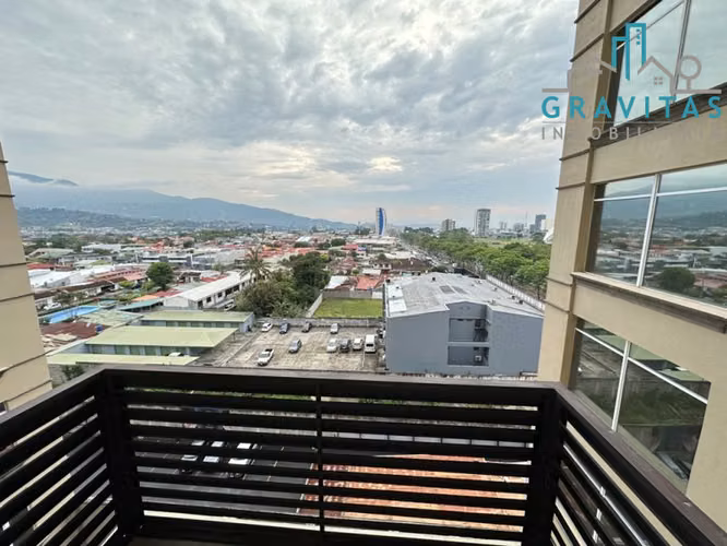 Penthouse en venta en Sabana Sur, en Torre ID 1365