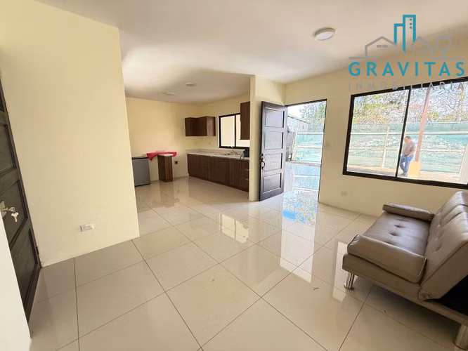 Casa en venta en Heredia (2 habitaciones) ID 1327