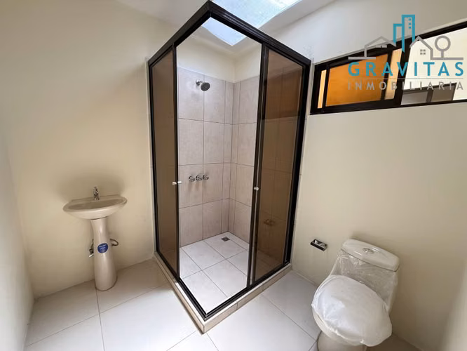 Casa en venta en Heredia (2 habitaciones) ID 1327