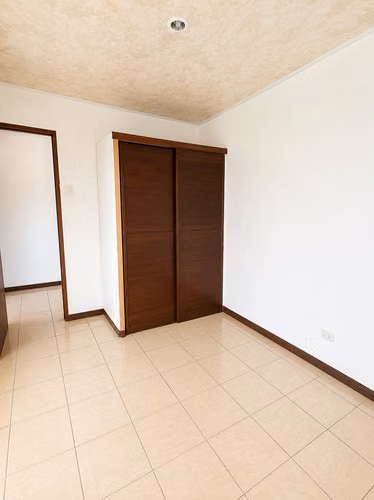 Venta de complejo de apartamentos en La Trinidad de Alajuela. - Imagen 10