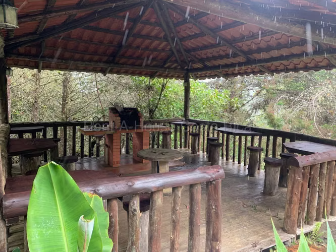 Venta de Casa Tipo Cabaña en El Guarco Palo Verde Cartago