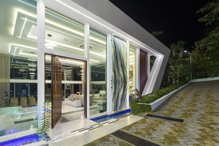 Se Vende casa de lujo en Escazú, Laureles