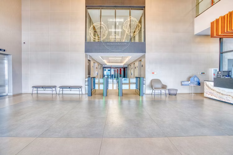 Se Alquila Estrene Oficina San Pedro Business Center 445m² 13 Parqueos HCR41 - Imagen 8