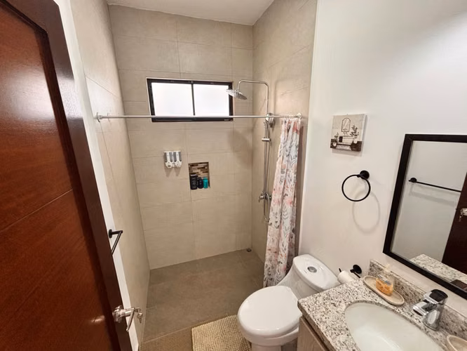SE VENDE CASA EN CONDOMINIO ARENAS HERRADURA esh