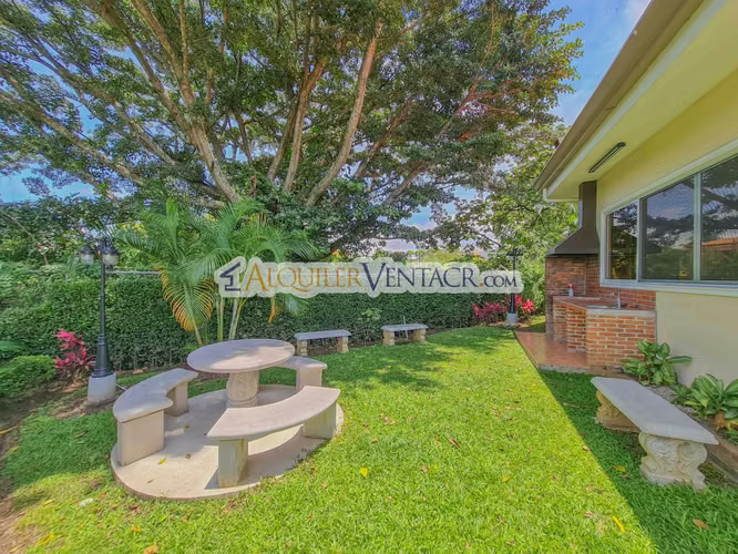 APARTAMENTO AMUEBLADO DE 3 HABIT. CON TERRAZA EN SAN RAFAEL ESCAZU - Imagen 7