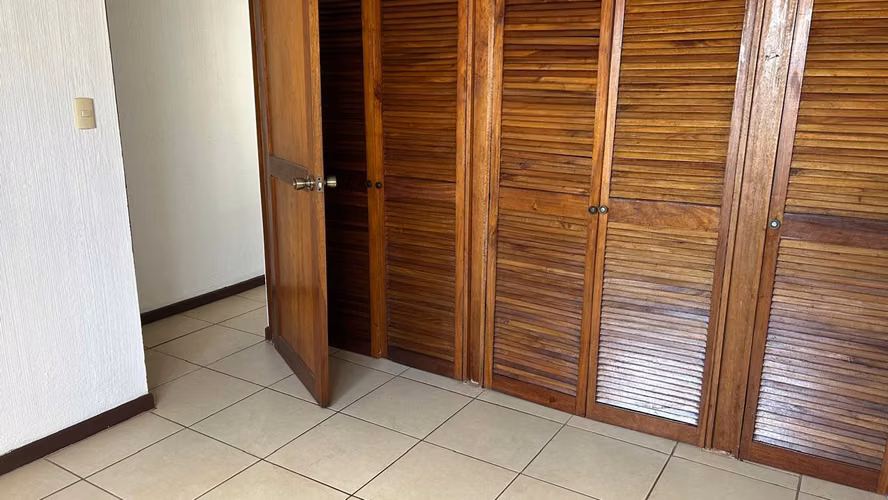 Apartamento en Venta en San José | Ubicación Estratégica y Gran Potencial de Inversión - Imagen 4