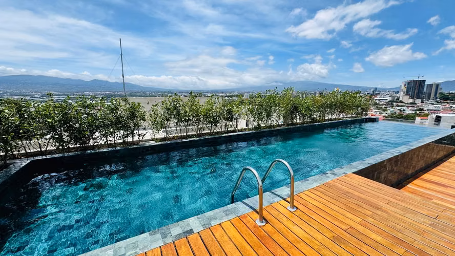 Se alquila hermoso apartamento amueblado en La Sabana con amenidades - Imagen 14